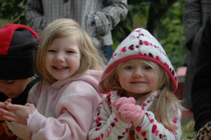 Lucy & Bella