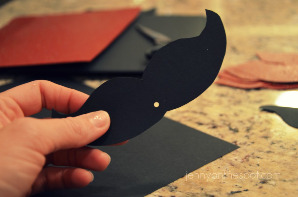 DIY lollipop Valentine moustache!!! via @jennyonthespot