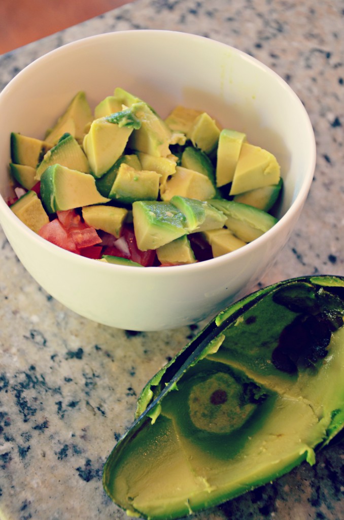 avocado salad via @jennyonthespot |jennyonthespot.com