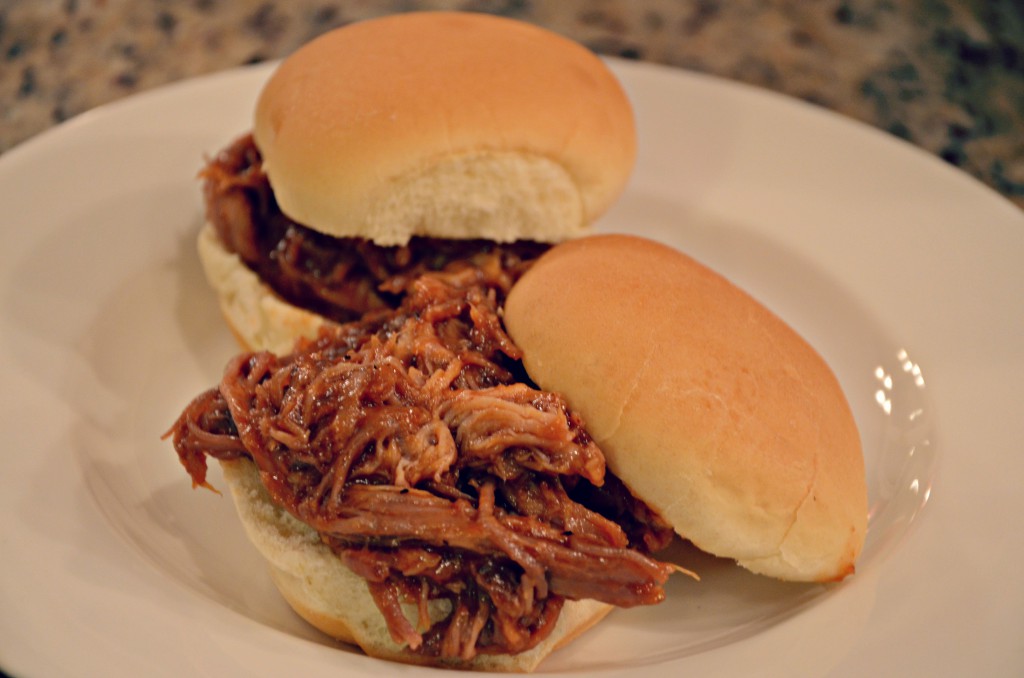 pulled pork sandwiches via @jennyonthespot