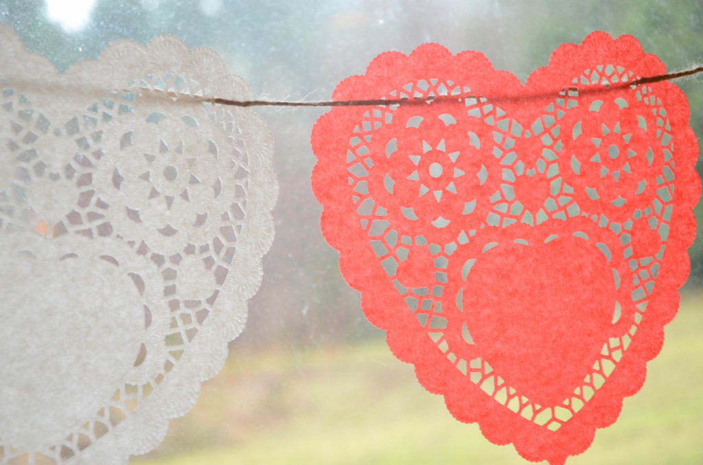 paper heart doilies via @jennyonthespot paper heart doilies via @jennyonthespot